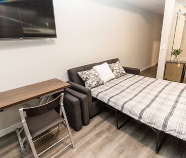 For Lease - 15 Queen Street Unit# 1105, Hamilton, Ontario - Photo 3