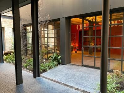 Stunning new apartment in great complex - Photo 5