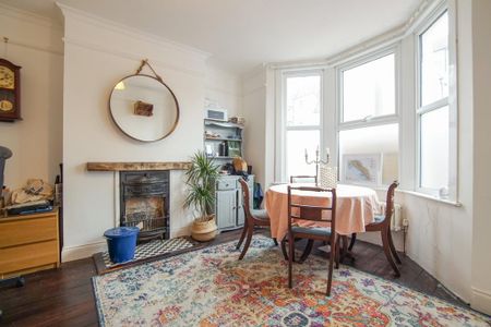 3 bedroom terraced house to rent - Photo 2