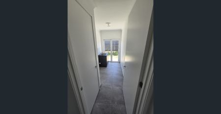 Newly build beautiful house - Photo 4