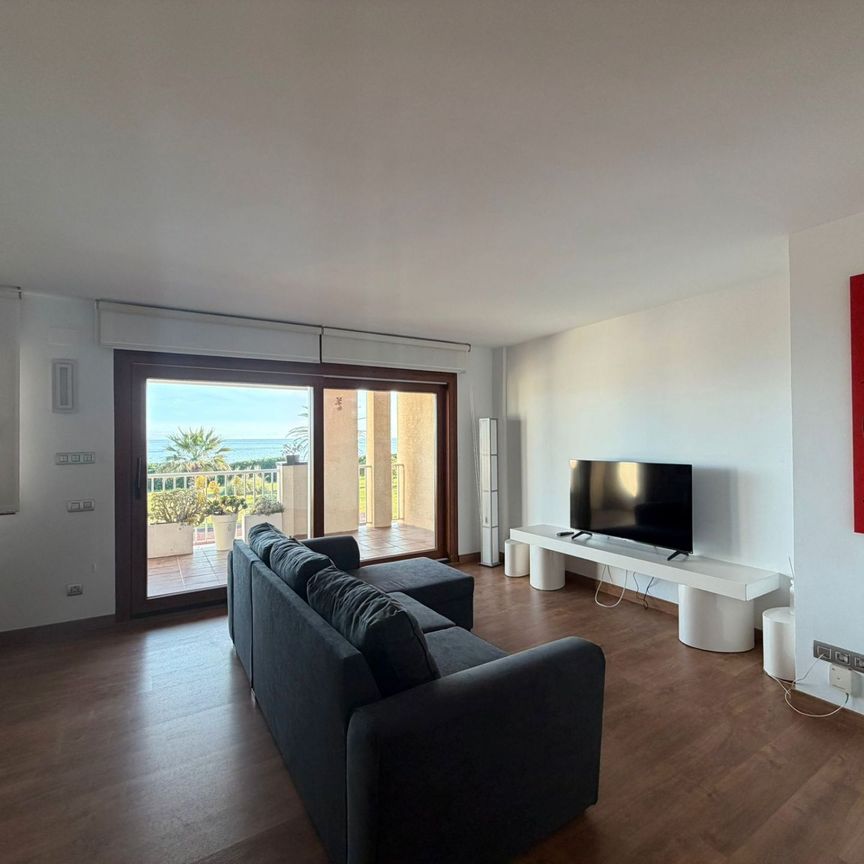 Piso de alquiler en Carrer Dels Tellinaires, 38, Gavà Mar - Photo 1