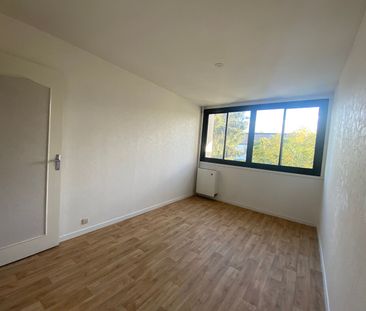 Location Appartement 2 pièces 51m² - Photo 4