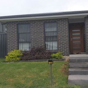 2 BEDROOM GRANNY FLAT WITH STREET FRONTAGE - Photo 3