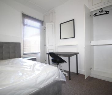 1 Bedroom Room to Rent To Let - Photo 1