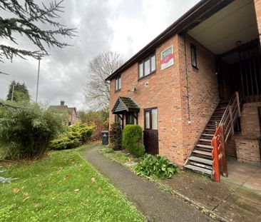 1 bedroom ground floor flat to rent - Photo 4