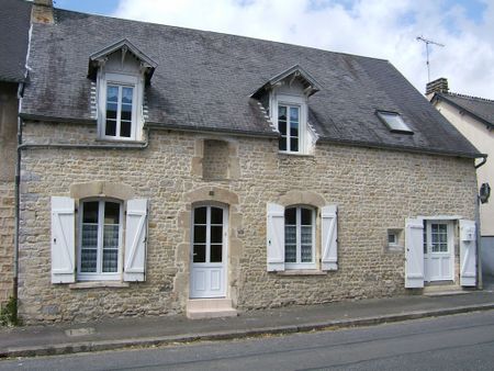 A louer maison en pierres type F5 - Saint-Côme-du-Mont (proche Carentan et proche 4 voies) - Photo 2