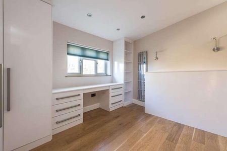 Moat Crescent, Finchley, N3 - Photo 3