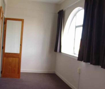 Inner City Apartment - Photo 2