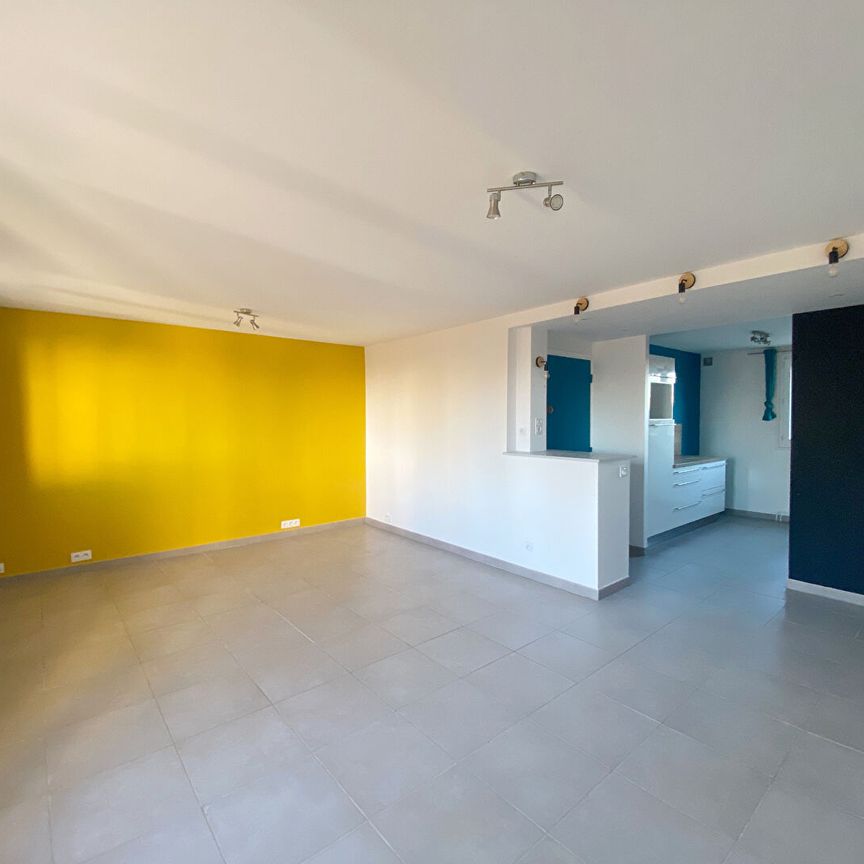 Location Appartement 4 pièces 62m² ROANNE 42300 - Photo 1