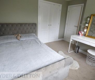 4 bedroom detached house to rent - Photo 5
