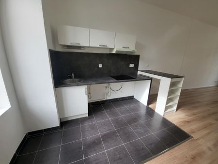 Location Appartement 3 pièces 48m² VALENCIENNES 59300 - Photo 3