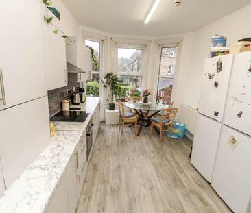 BILLS INCLUDED – Claremont Drive, Headingley, Leeds, LS6 - Photo 5