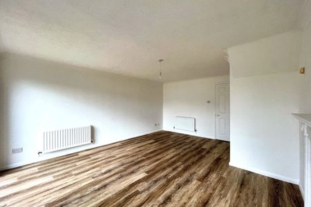 Anchor Close, SHOREHAM-BY-SEA - Photo 2