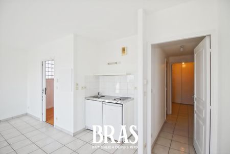 Location Appartement 2 pièces 46m² NANTES 44100 - Photo 5