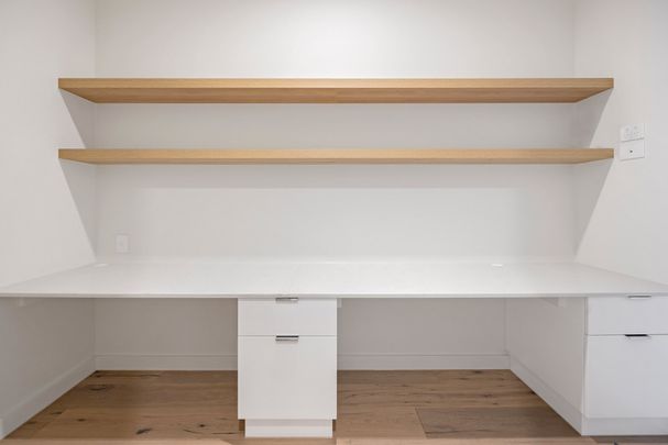 Thinking of selling? Contact our agent - Photo 1