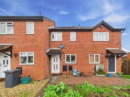 2 bedroom terraced house to rent - Photo 3