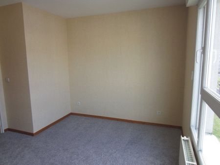 Location Appartement 4 pièces 46m² CHAMBERY 73000 - Photo 5