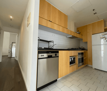 Fully Furnished 3-Bedroom on Level 28 in the Heart of QV (CBD Conve... - Photo 5