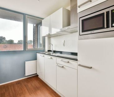 Te huur: Aalbersestraat 130 - Photo 1