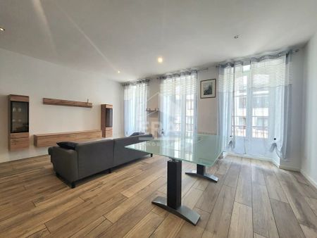 LOCATION MEUBLEE - PAU - Secteur Centre Ville - Appartement T3 de 60 m² moderne et fonctionnel - Photo 2