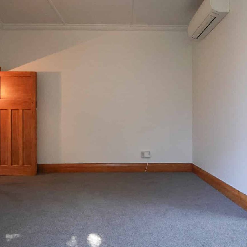 Family Friendly Home - Photo 1