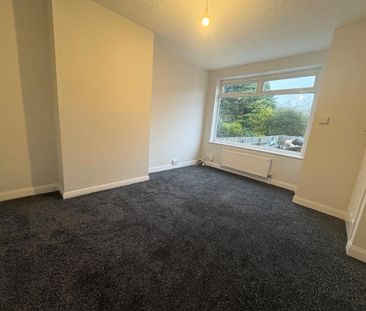 2 bedroom semi-detached house to rent - Photo 5