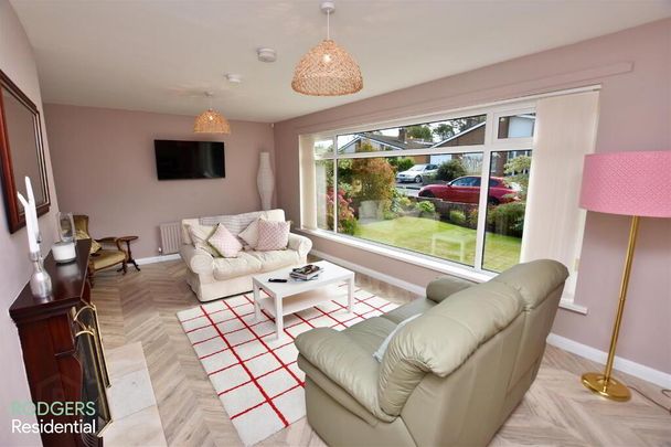 21 Carolsteen Avenue, Helens Bay, Bangor, BT19 1LJ - Photo 1