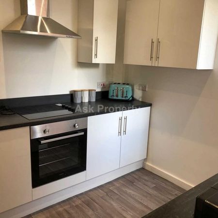 1 bedroom in a house share to rent - Photo 3