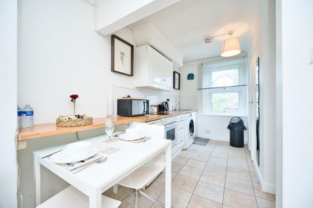 Studio to rent - Photo 3