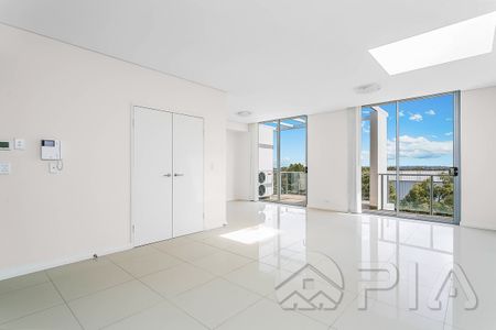 2 Bedrooms plus study apartment with great view, Modern Specs - Photo 4