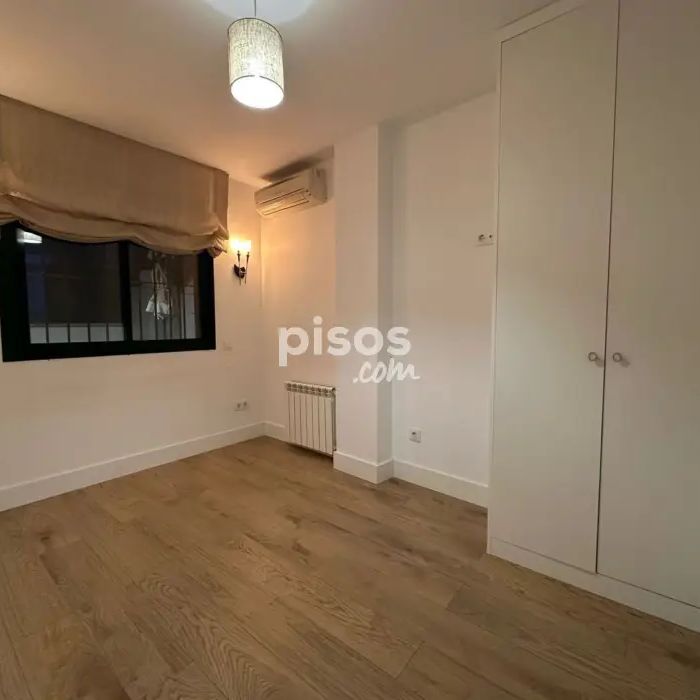 Ático en alquiler en Calle de Carlos Arniches, 23 - Photo 1