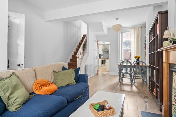 92 Tates Avenue, Belfast, BT9 7BZ - Photo 1