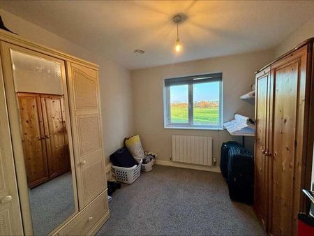 The Roebuck, Little Eriswell, Brandon, IP27 - Photo 4