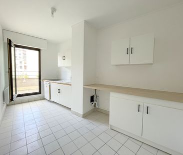 Suresnes (92150) 3 pièces 74,62m² avec cave, parking, balcon et ter... - Photo 5
