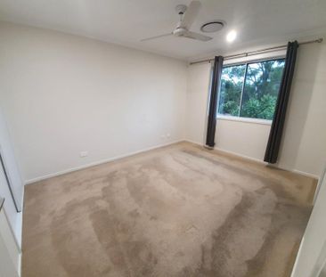 Scarborough Modern Townhouse - Photo 5