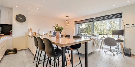 Appartement te huur in Poperinge voor € 725 met 2 slaapkamers - Photo 4