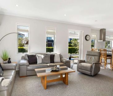 Super Home looking for Super Family - Photo 1