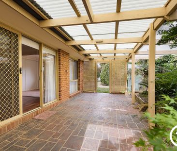 Like New - Immaculate Established Family Home - Photo 3