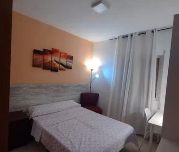 Calle del Halcón, Madrid, Community of Madrid 28025 - Photo 5