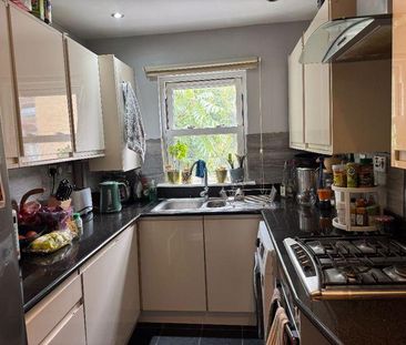 3 bedroom property to rent - Photo 2