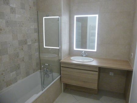 Location appartement récent 2 pièces 41.65 m² à Montpellier (34000) - Photo 4