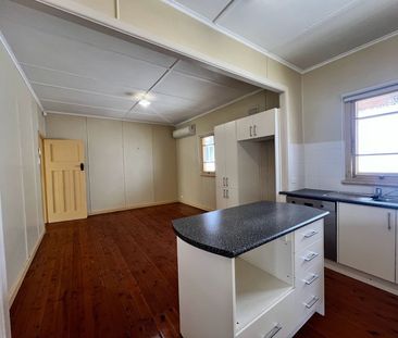 A lovely cottage with charm. - Photo 4