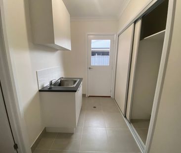 163 Brooklyn Drive, Thurgoona, NSW 2640 - Photo 2