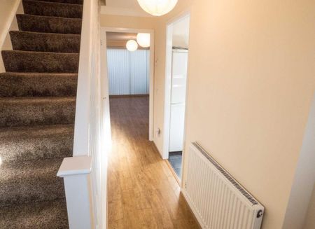 2 bedroom house to rent - Photo 3