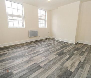 2 bedroom maisonette to rent - Photo 3