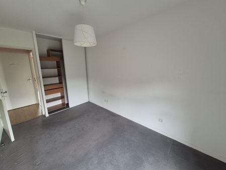Location Appartement 78m² LOOS 59120 - Photo 3