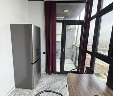 Inchiriez apartament 2 camere - Photo 2