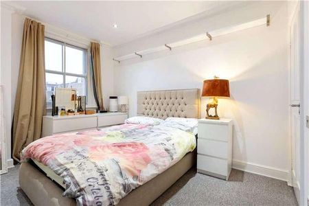 Gloucester Road, South Kensington, London, SW7 - Photo 5