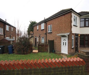 Birkbeck Avenue, Greenford - Photo 1