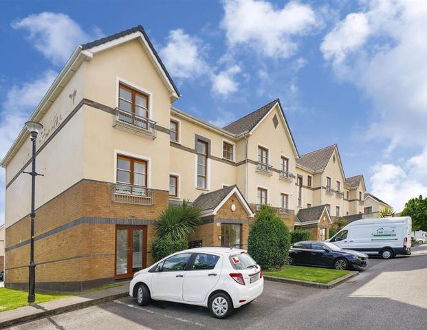 Marlfield Lawn, Kiltipper, Dublin 24 - Photo 1